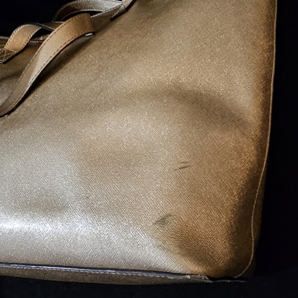 Michael Kors Gold Tote Bag - Picture 7 of 16